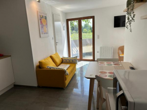 Charmant studio avec terrasse